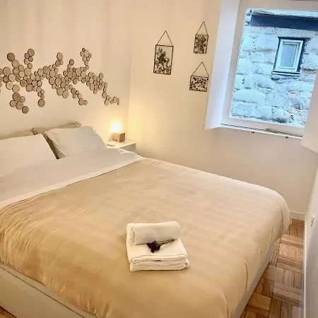 Apartamento Cave-styled Duplex Oporto